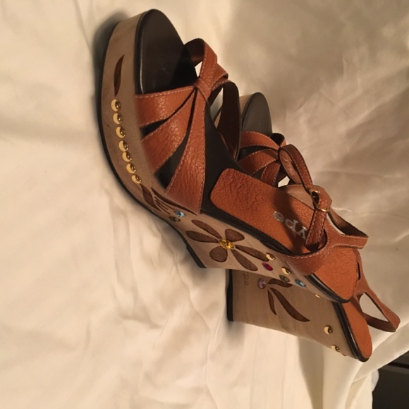 Leather Wedge platform embellished shoes - Picture 2 of 11